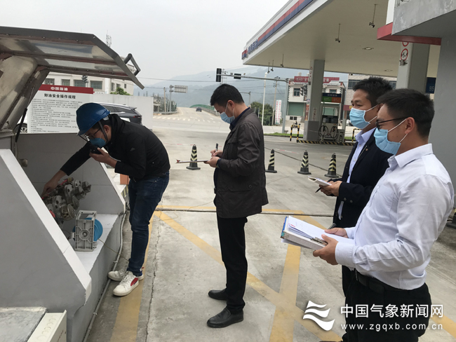 執法檢查組開展防雷專項執法檢查 執法檢查組開展防雷專項執法檢查